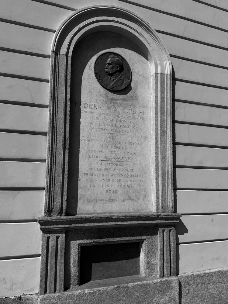 Via Carlo Alberto
